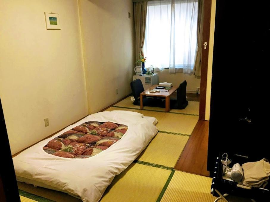 Shinjuku Urban Hotel Tōkyō Extérieur photo